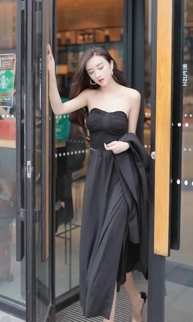  心中|自然显清新的小姐姐，灵动不凡，这就是我心中的气质女神！