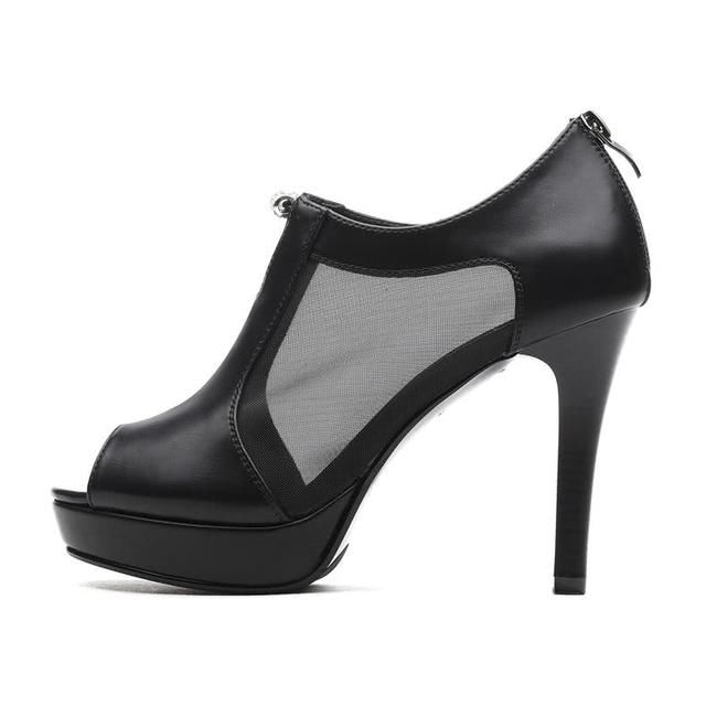 高考后的第一双高跟鞋,该怎么穿?