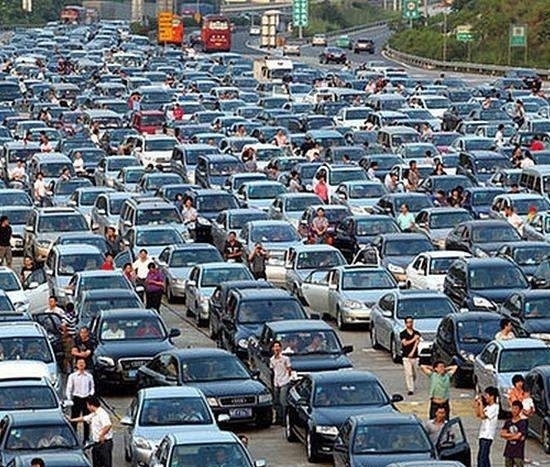  车道：高速上这个“怪现象”，终于开始整顿了，司机：早该如此