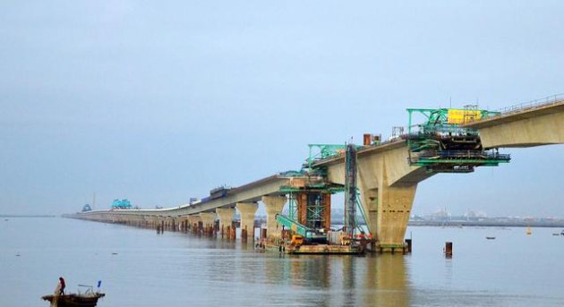  全长@越南花40亿请日本建跨海大桥，全长15公里，完成94%时桥却