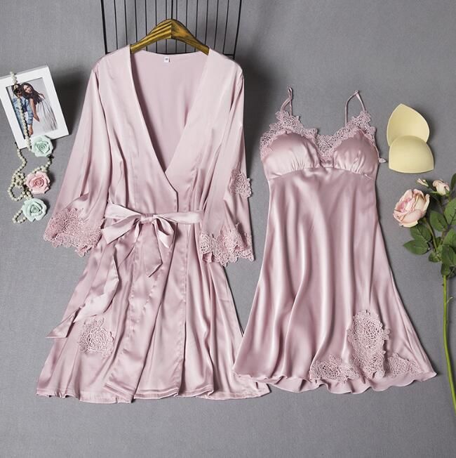 为什么现在的女人睡觉一定要穿睡衣，看完下面这些，我才懂