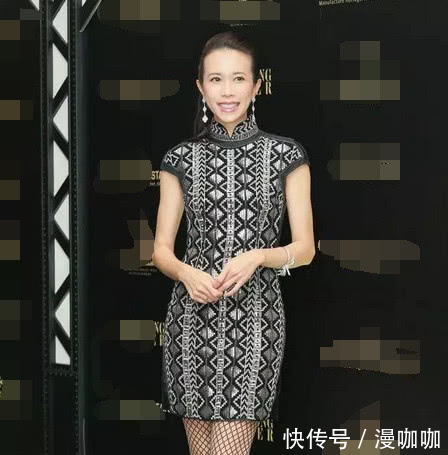 看了莫文蔚的背，男人都要怀疑人生，网友外国老公口味就是重！