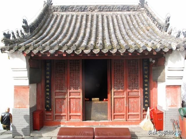 中华名山一湖北武当山