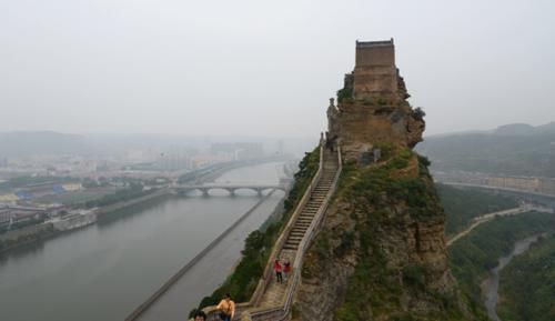 陕西很富有的一座城市，当地经济实力很强大，然而并不是西安