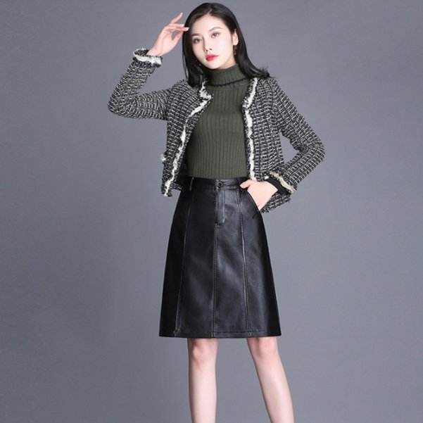 这半身裙真洋气，80后女人穿巨有魅力，显嫩更气质