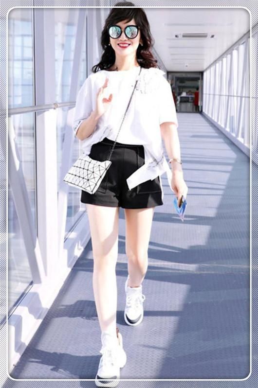 当杨超越撞上赵雅芝，我才知为什么都说气质不能和身材相提并论！