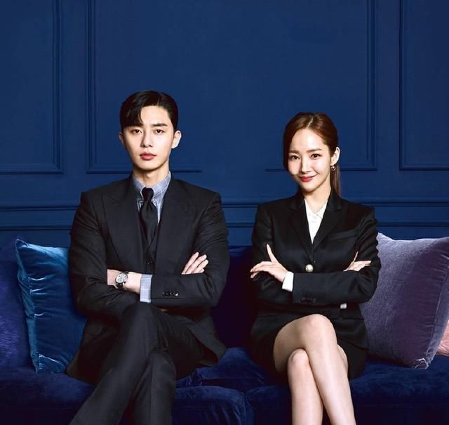 《金秘书为何这样》朴敏英美出新高度，每套造型都是教科书式穿搭