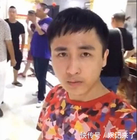 散打想跟谢娜“刷啤酒”互关？谢娜七个字回应，网友：真心打脸！