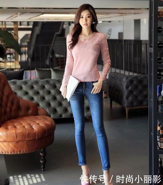 夏天穿上这样的紧身牛仔裤，让你瞬间变身长腿女神！