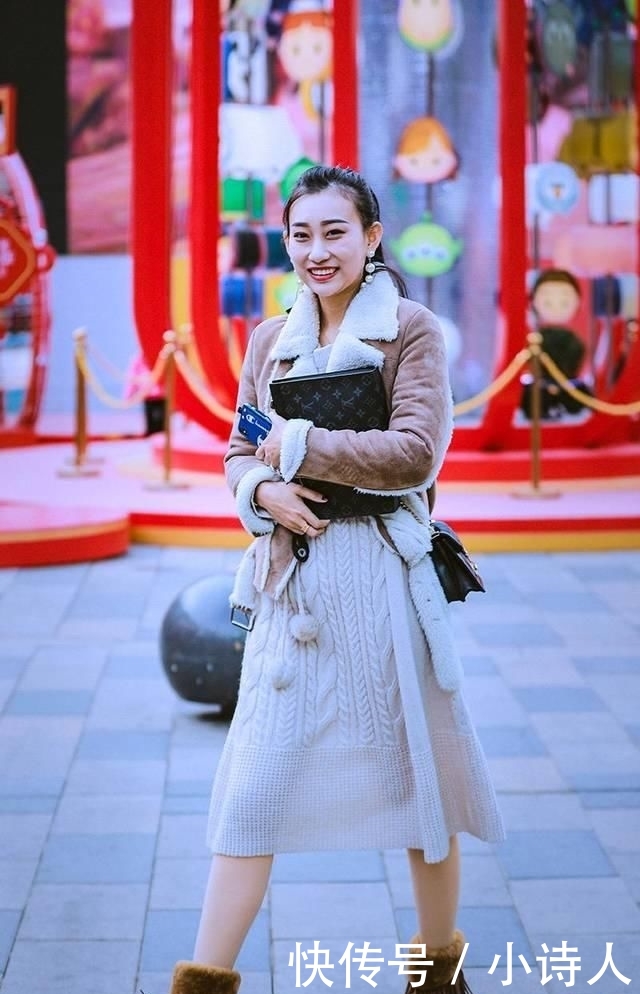 努力:人们还是喜欢随性舒服的穿搭,相信很多人一眼就会爱上这种风格