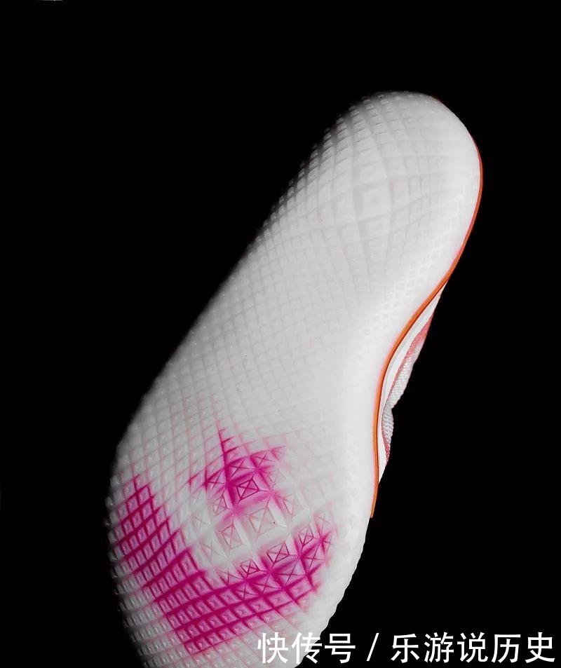  「升级」这双Converse实战篮球鞋搭载了Nike缓震，有哪些创新升级
