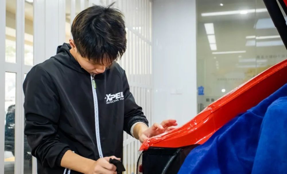 『卡宴』保时捷卡宴Coupe 装贴XPEL LUX PLUS系列漆面保护膜