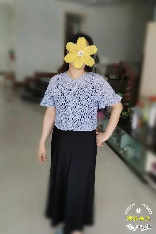  『图解』女士钩针镂空十字花喇叭袖开衫（有编织图解）