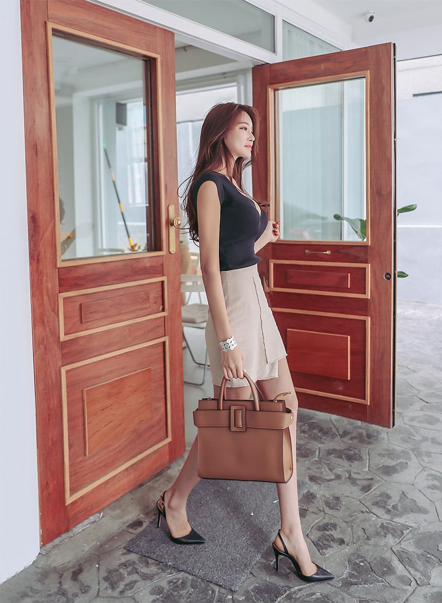 简捷路德维希钟情毛边裙