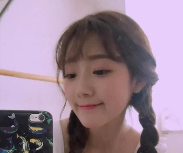  「女生」夏季长发女生要怎么扎头发才会清凉又好看,简单又时尚!