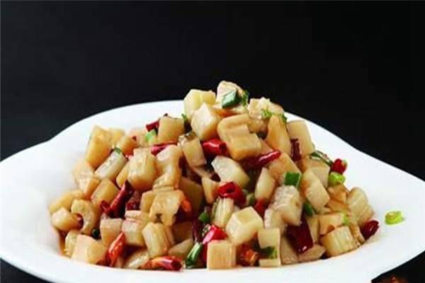 『美味佳肴』特色菜:酸辣藕丁桌上美味佳肴,简单易行!