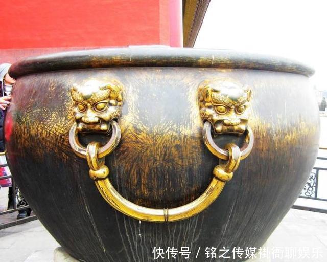 故宫有300多个水缸,为啥从来都不会结冰?工作人员透露实情