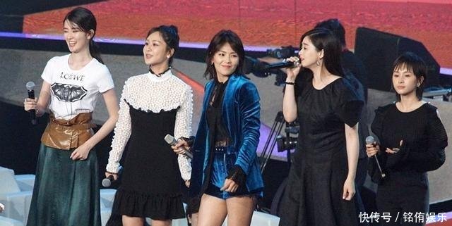 刘涛脱掉长裙后美丽一秒攻破，气质全无！网友直呼这腿辣眼睛！