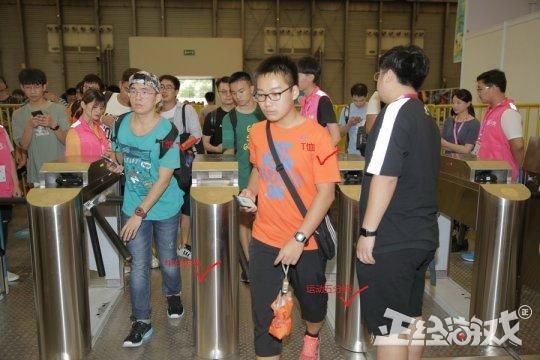 CJ2018：穿什么去看展不会踩雷？现场百分之八十的人这样选！