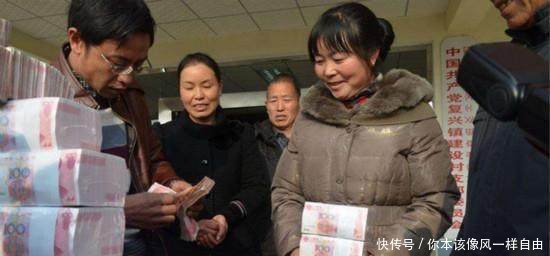 农村拆迁新政策农户没有房产证，全额拆迁补偿款照拿