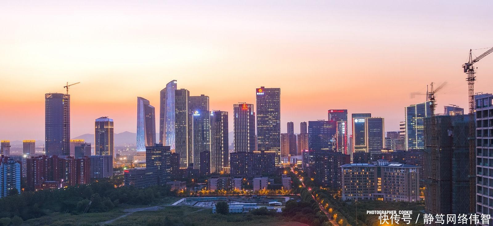 江苏是拥有最多的智慧城市, 达到了9个