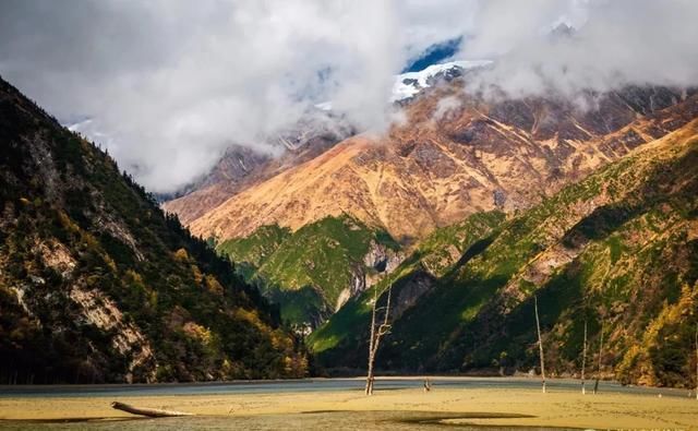 它只是雅安的一个县，却几乎包揽了川西美景!离德阳仅4小时!