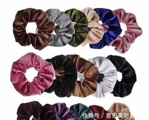  [发圈儿]别小瞧“奶奶发圈”的魔力，真·搭配高手都在用它凹造型