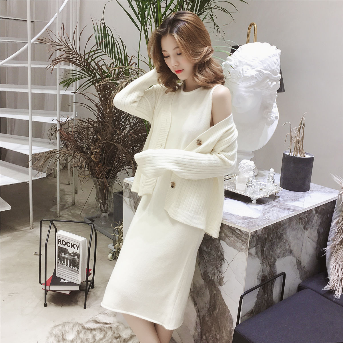 去趟杭州才晓得牛仔裤真的土!瞧她们这样穿，光站在那就美撼凡尘