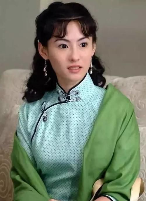  『旗袍发型』穿旗袍搭什么样发型？旗袍与发型这样搭，美翻了！