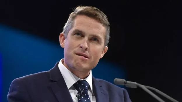 蔡英文又嗨了！只因英国扬言南海建军事基地