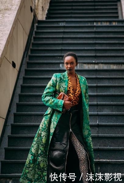 『动物纹元素』不会搭配就不要再来黑豹纹了,豹纹的美你不懂!