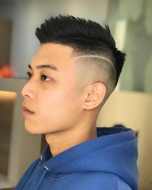  #适合#男生“头发偏硬”适合剪什么发型？建议你留这几款，阳光又帅气
