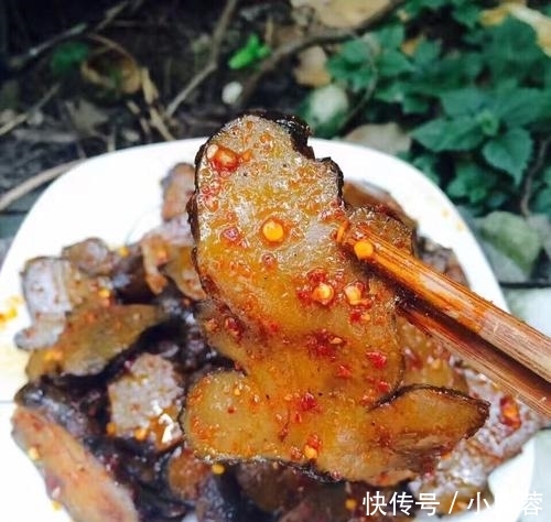  蔬菜■扔土里就能活，种一棵长一片，常遭农民嫌弃，却在国外成