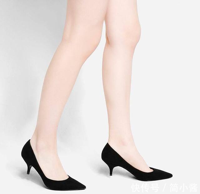 驰聘职场的自己，一双高跟鞋，美貌与舒适并存