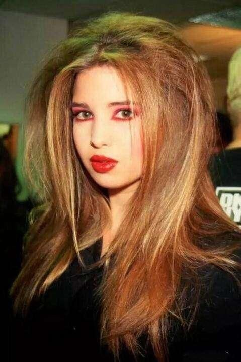 伊万卡早年走秀绝版照，拥有魔鬼一般身材，可是却毫无美感！