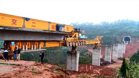  中国|中国的造桥神车，一起来见识一下，欧洲发达国家都想进口使