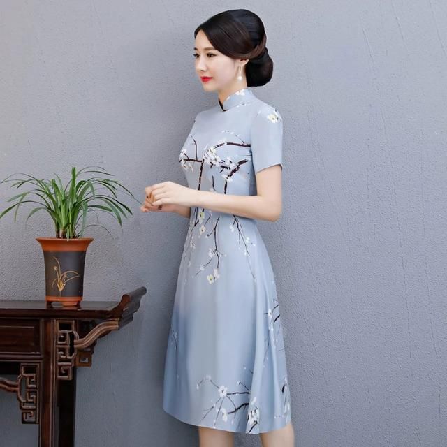 大气随性，双层改良长旗袍，充满潮流时尚范儿！