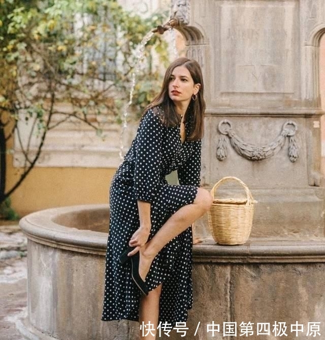  『春天』春天到了，法国女人都在穿什么裙子？