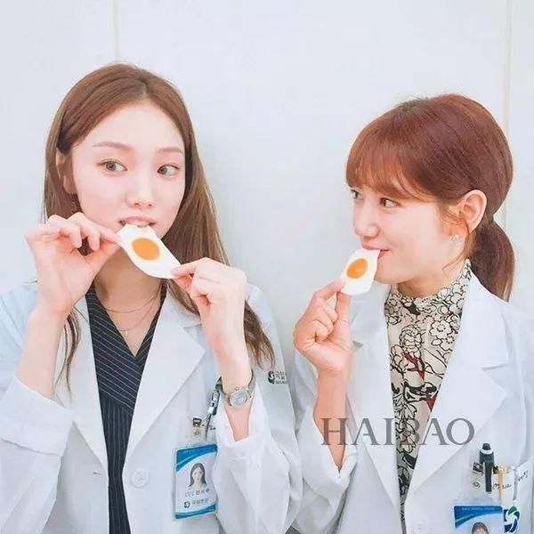 什么｜迷倒南柱赫，和权志龙同公司，奔三的她越来越火了？