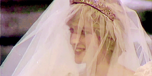 直击戴安娜王妃生前最“惊艳”的老照片，张张都触动人的心扉