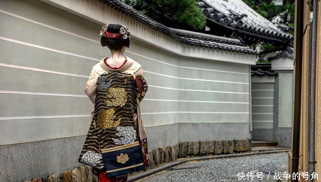 中国女游客为何热衷去日本租和服穿?除拍照好看,还有哪些原因?