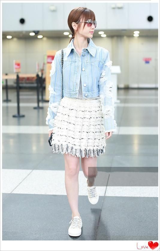 本以为刘诗诗穿牛仔装够嫩的了,但看到毛晓彤这效果,我沉默了!