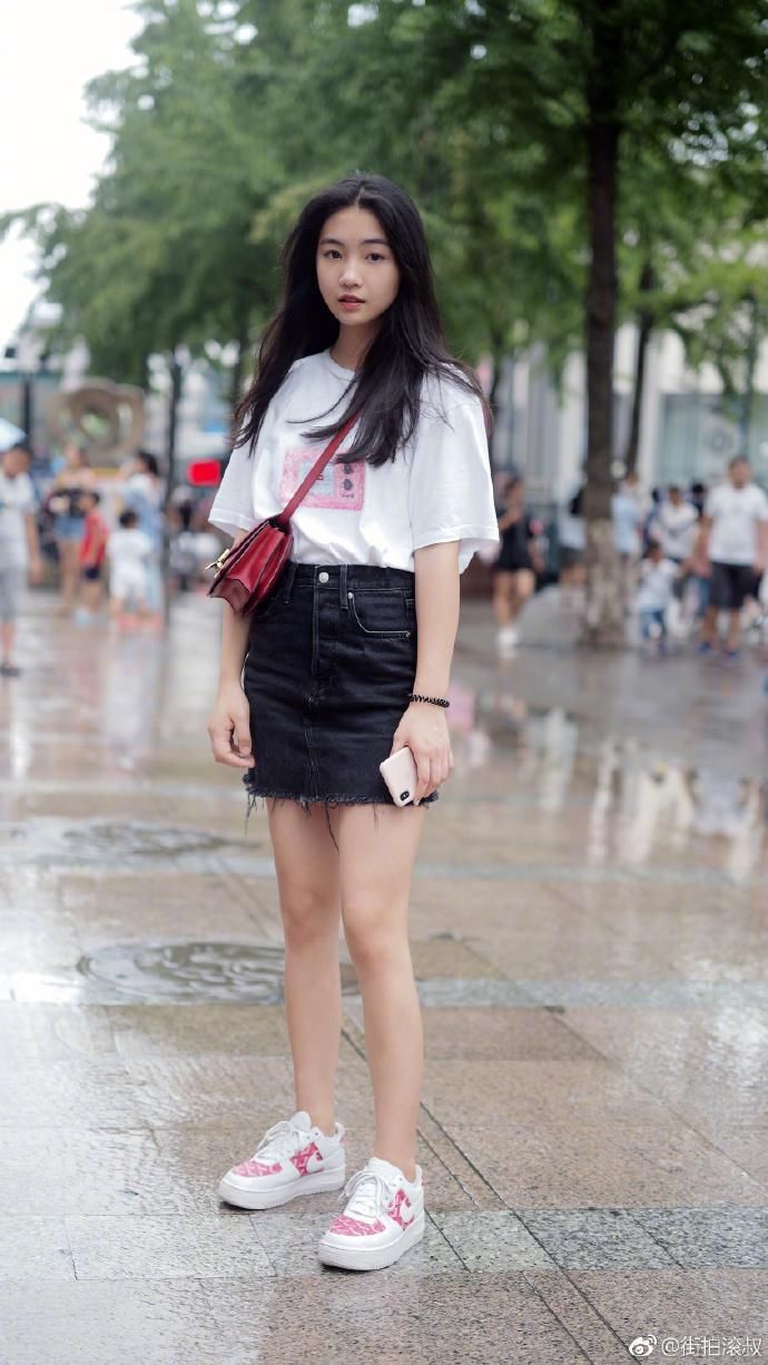 160左右，又不想穿高跟鞋，夏天如何搭配，才能让人如沐春风?