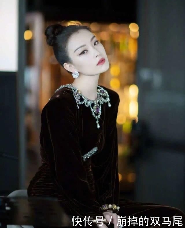 #丝绒裙#150小个子get170气场,必须get这4条裙子!