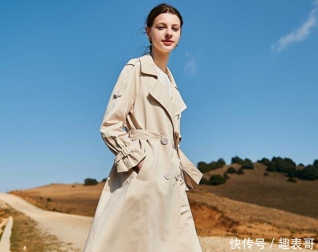  早秋@早秋穿这4种外套，无论搭裙子，裤子都好看，保暖又气质