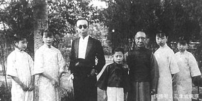 溥仪被赶出皇宫时说紫禁城我可以不要,但这件