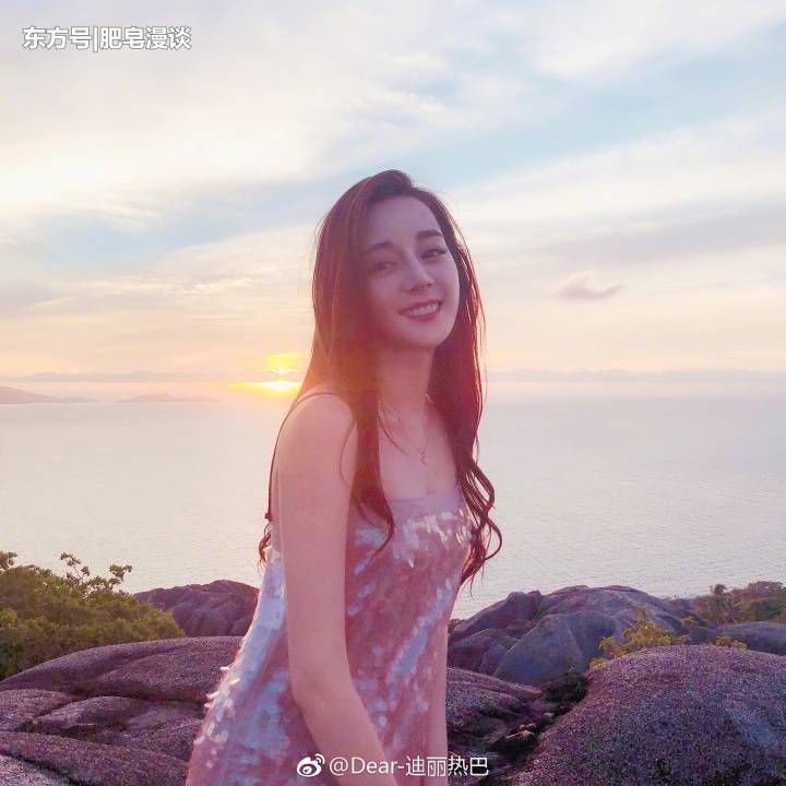 热巴无死角侧面，让古力娜扎略显逊色，有谁注意成熟的她更迷人?