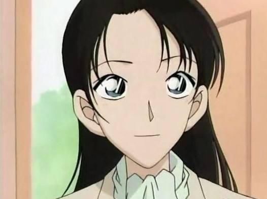 柯南：十大美女排名，小兰接近垫底，第一并非小泉红子！