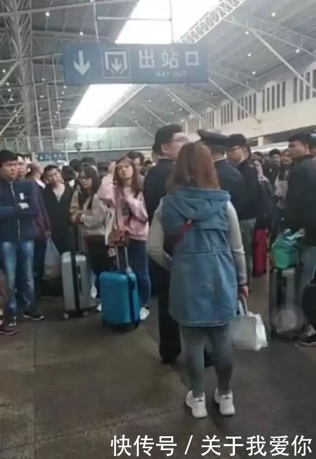 买了火车票却上不了车原来有人“买短乘长”竟致列车超载！