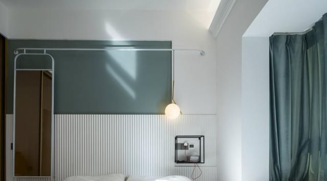  【设计】72㎡新房的高级场面：一进门就被吊顶吸引，隐形踢脚线太赞了！